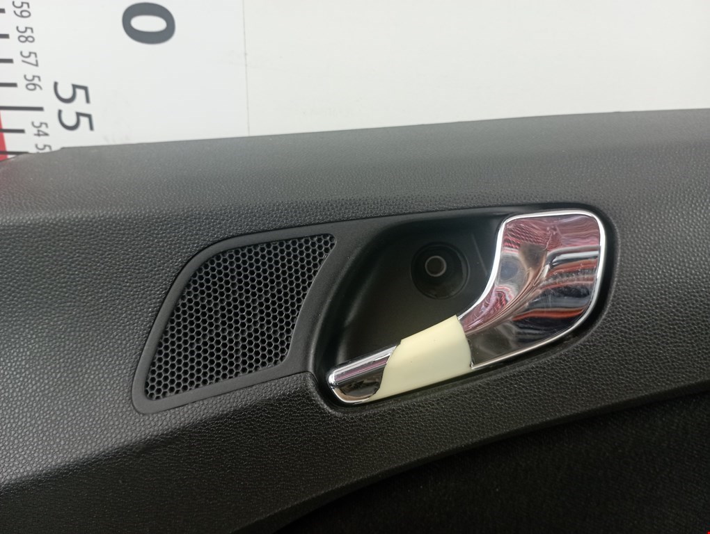 Обшивка двери передняя правая OPEL Corsa D 2006-2014