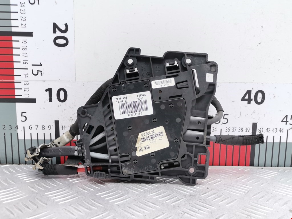 Датчик уровня в бачок омывателя PEUGEOT 207 2006-2015