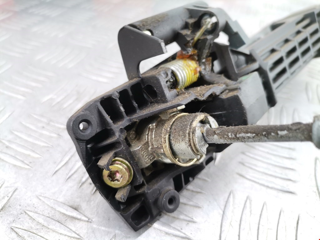 Ручка двери передней наружная левая TOYOTA Corolla Verso E121 AR10 2001-2009