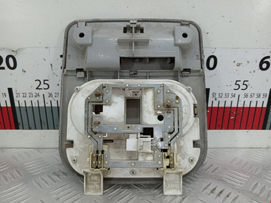 Плафон салонный (салона фонарь) IVECO Daily IV 2006-2011