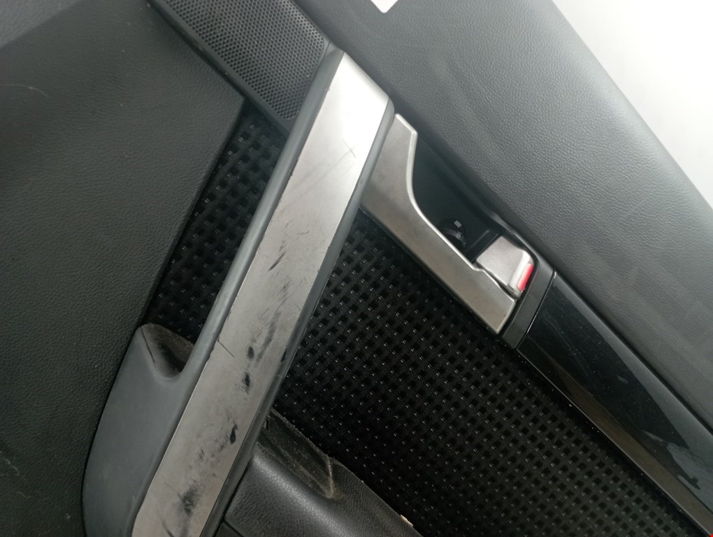 Обшивка двери задняя правая CHEVROLET Captiva 2018-н.в.