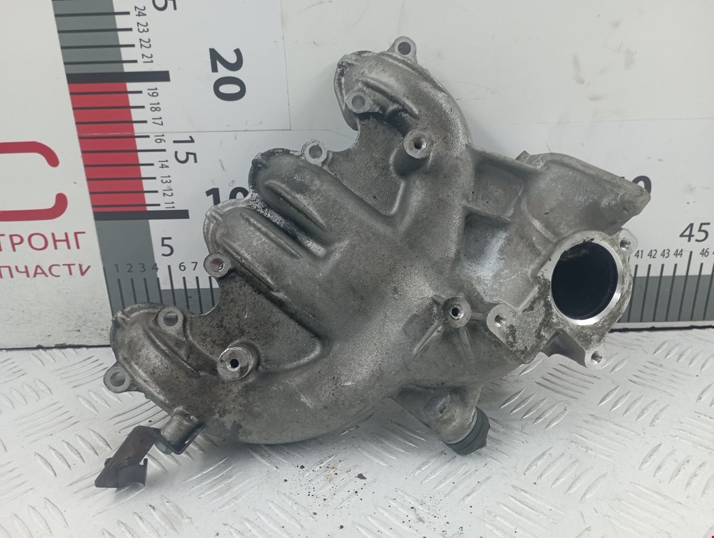Коллектор впускной AUDI A4 B7 2004-2007
