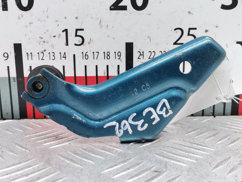 Ролик двери сдвижной (левый/правый средний верхний/нижний) RENAULT Kangoo 1997-2008