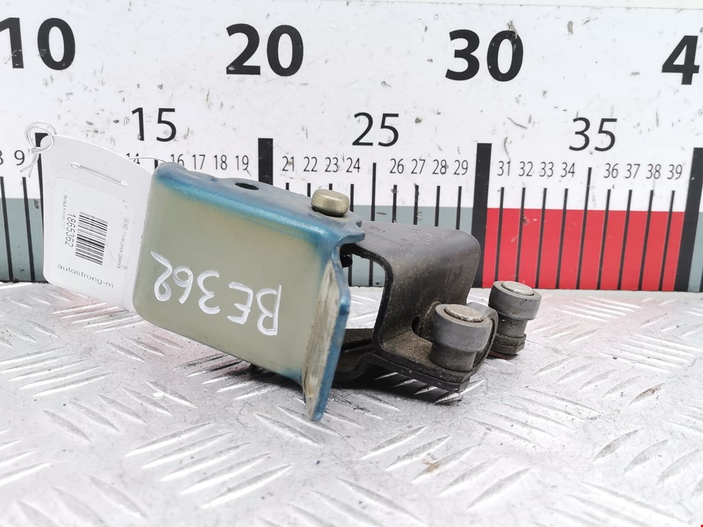 Ролик двери сдвижной (левый/правый средний верхний/нижний) RENAULT Kangoo 1997-2008