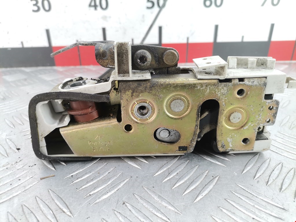 Замок двери передней правой VOLKSWAGEN Sharan 1995-2010
