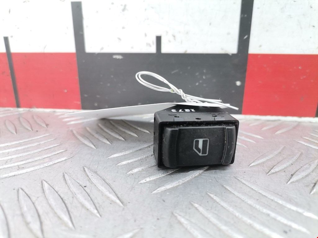 Кнопка стеклоподъемника VOLKSWAGEN Passat B5 1997-2005