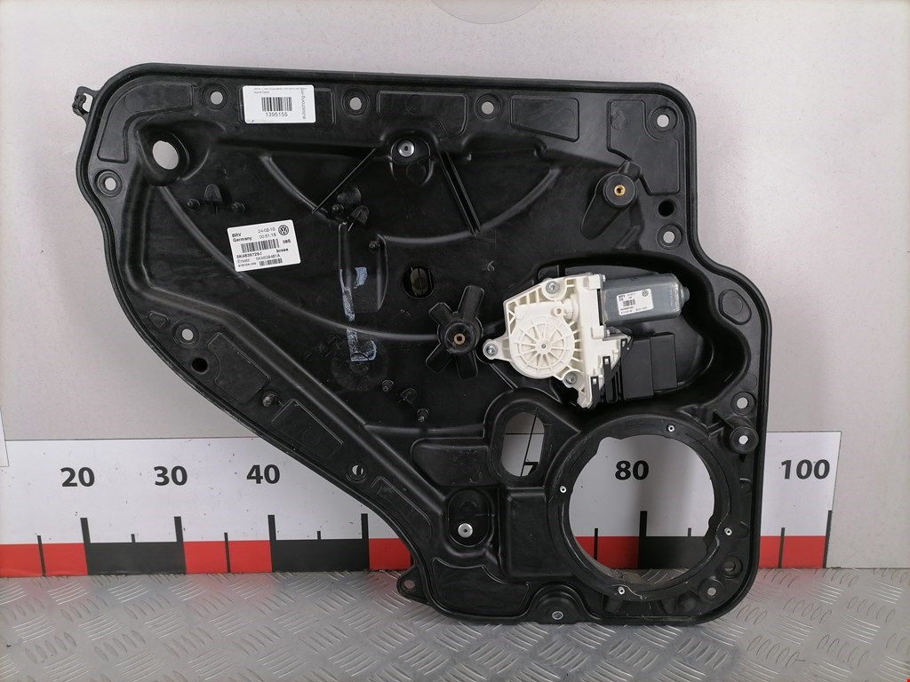 Стеклоподъемник задний левый VOLKSWAGEN Golf VI 2009-2012