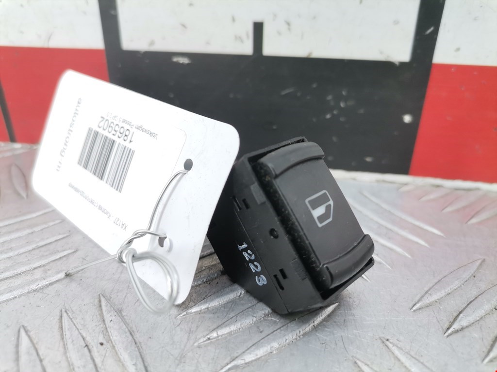 Кнопка стеклоподъемника VOLKSWAGEN Passat B5 1997-2005