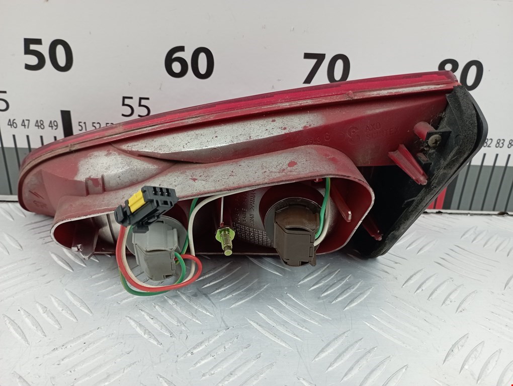 Фонарь задний внутренний левый PEUGEOT 607 2000-2010