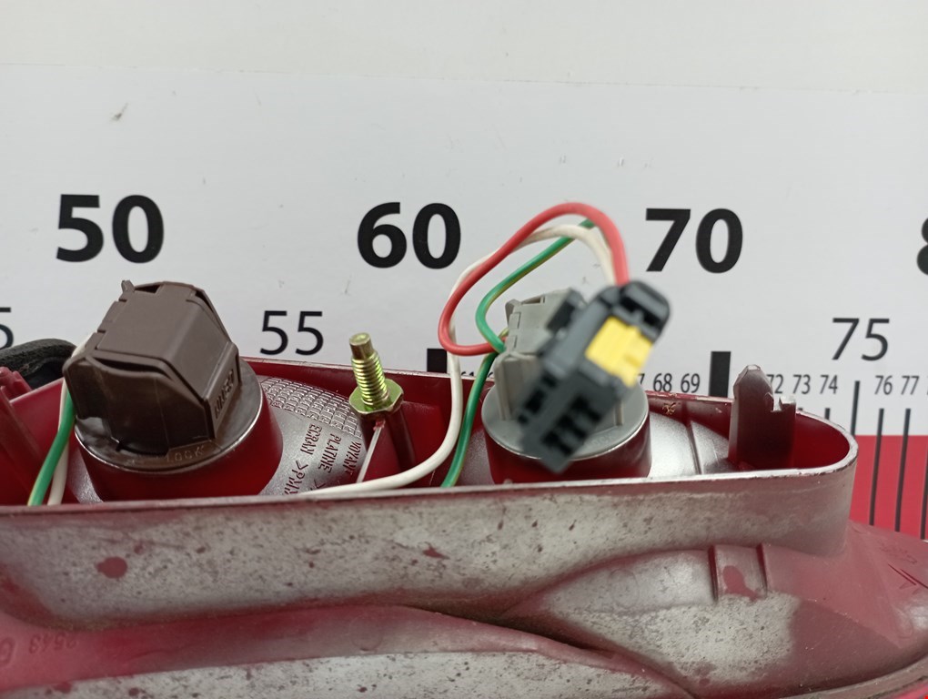 Фонарь задний внутренний левый PEUGEOT 607 2000-2010