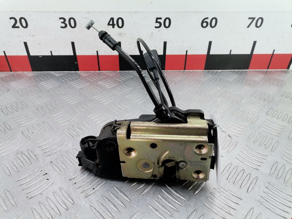 Замок двери передней правой RENAULT Scenic II 2003-2010