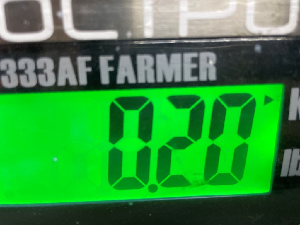 Кронштейн переднего бампера правый VOLKSWAGEN Caddy III 2004-2015