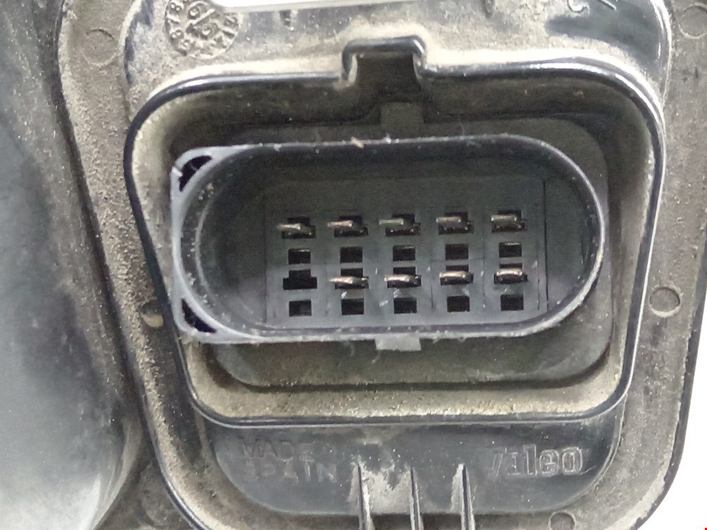 Фара левая VOLKSWAGEN Golf IV 1997-2003