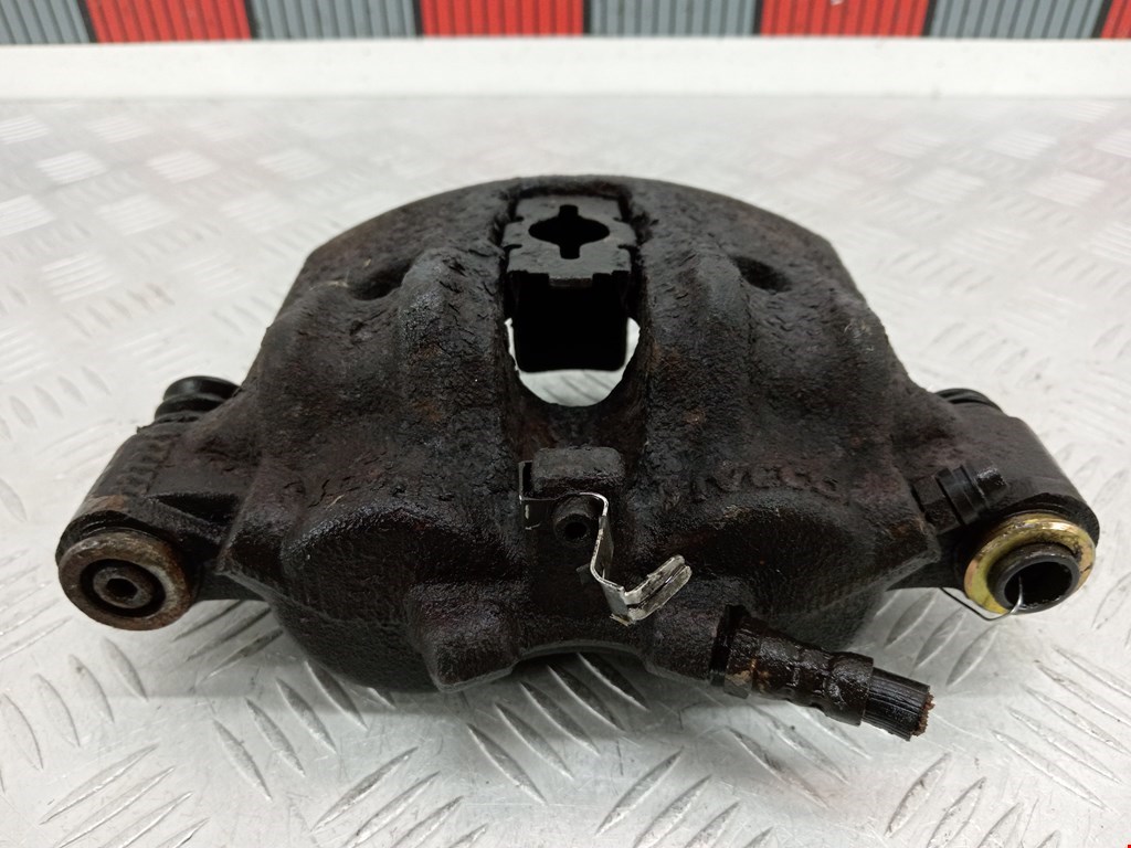 Суппорт передний левый IVECO Daily III 1999-2006