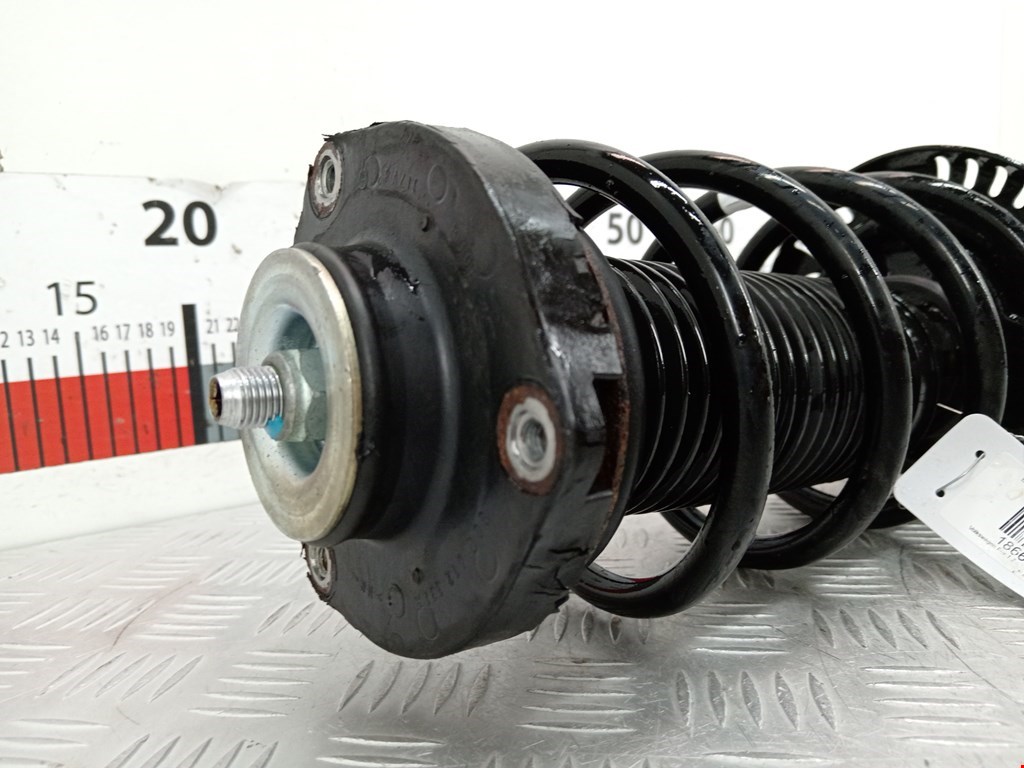 Амортизатор передний правый VOLKSWAGEN Fox 2005-2011