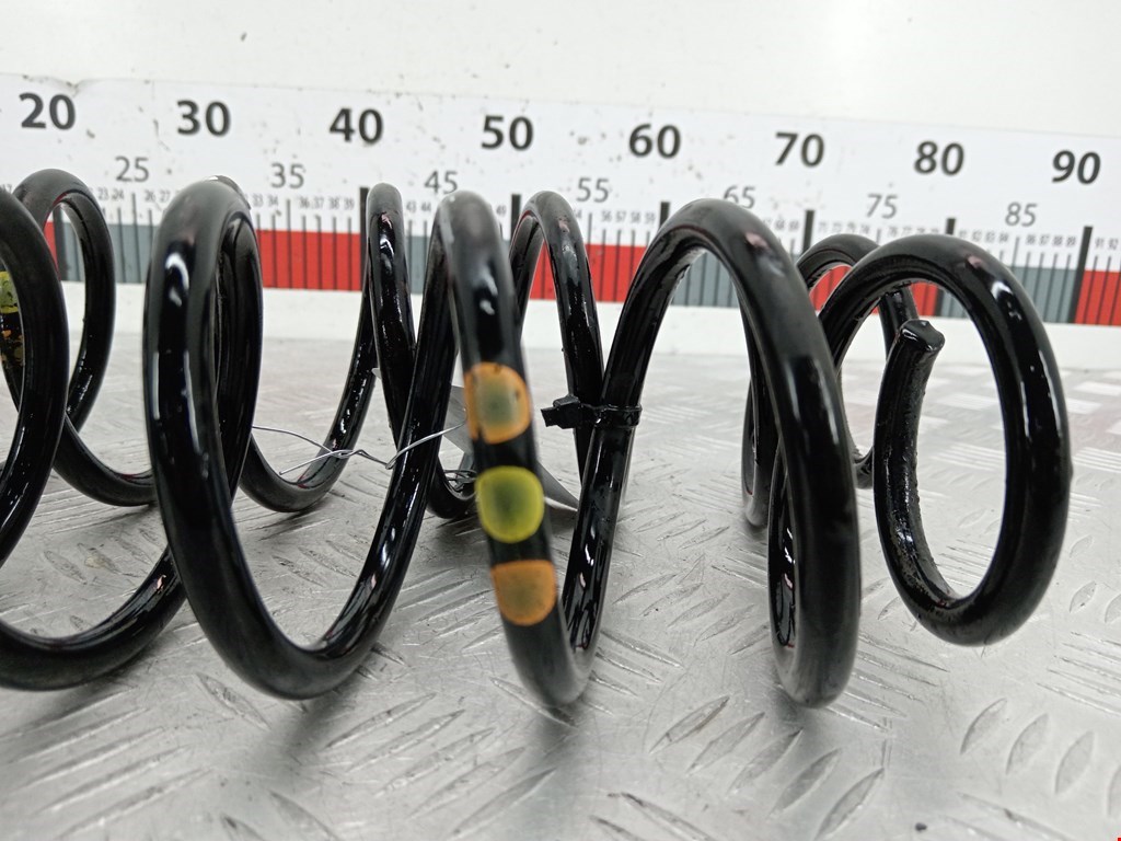 Пружина задняя левая/правая SEAT Cordoba 2002-2009