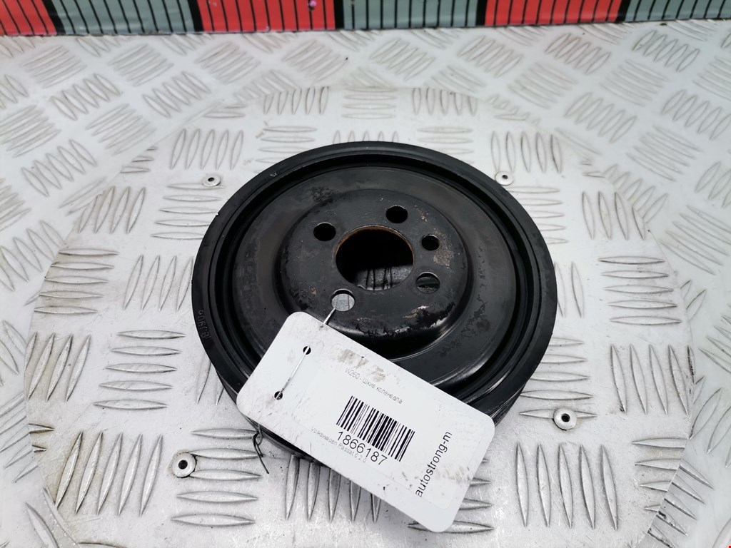 Шестерня коленвала (шкив) VOLKSWAGEN Passat B6 2005-2011