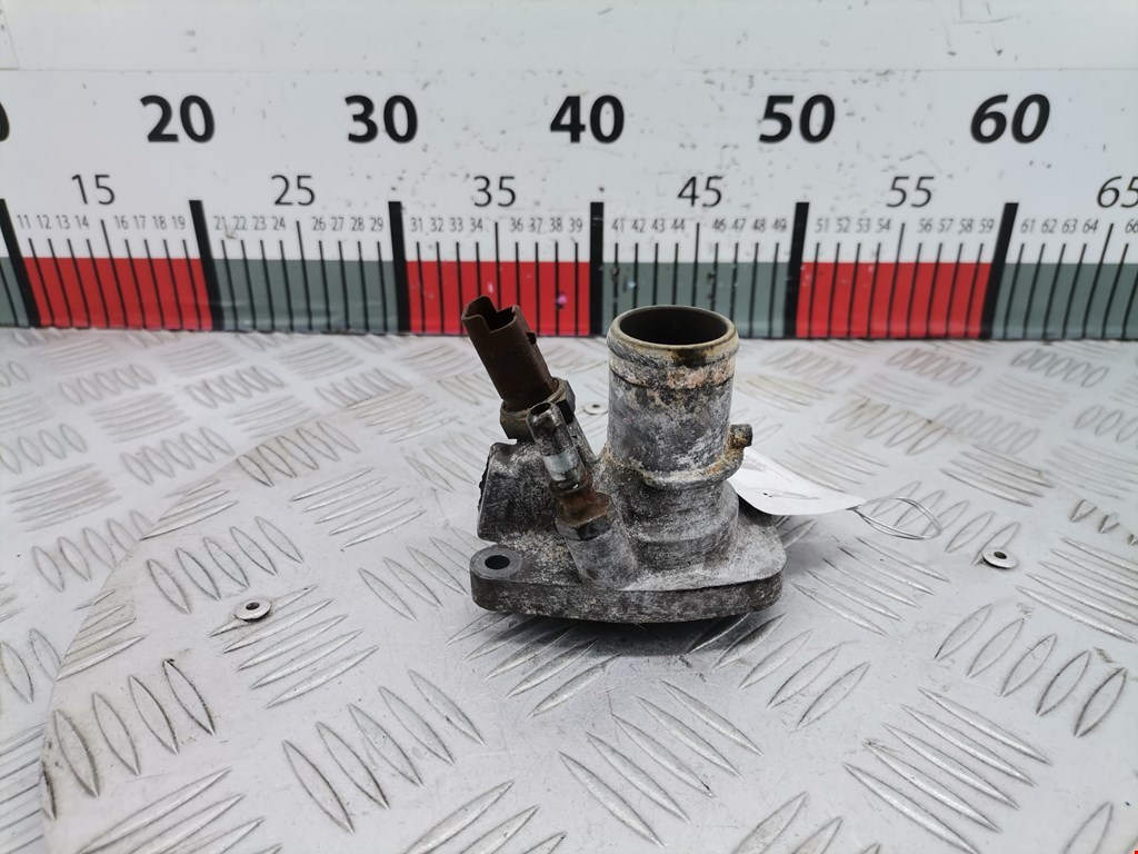 Корпус термостата FIAT Grande Punto 2005-2009