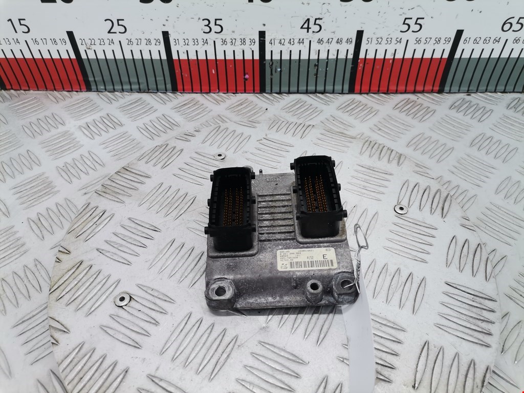 Блок управления двигателя (ЭБУ) FIAT Grande Punto 2005-2009
