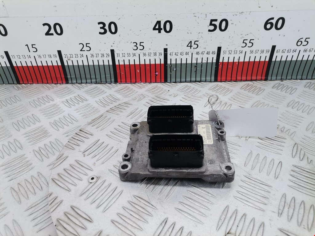 Блок управления двигателя (ЭБУ) FIAT Grande Punto 2005-2009