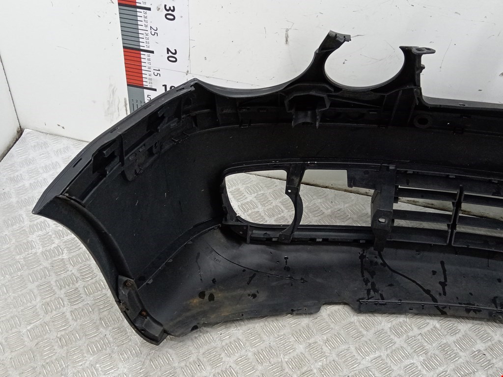 Бампер передний VOLKSWAGEN Polo IV 2001-2009