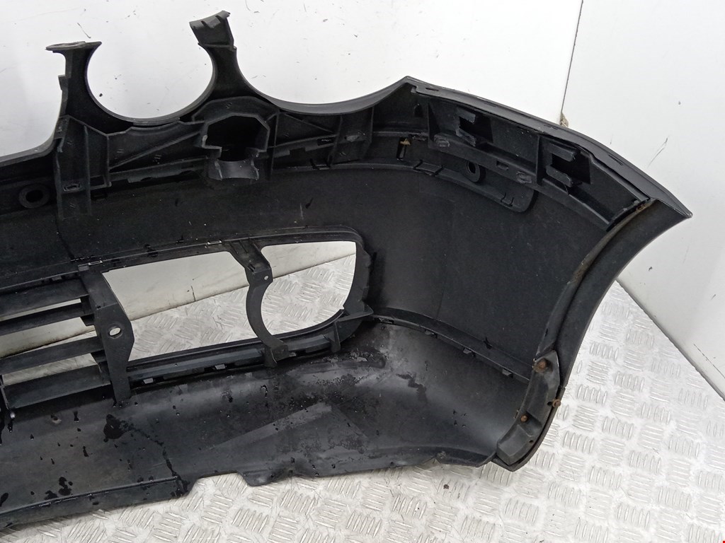 Бампер передний VOLKSWAGEN Polo IV 2001-2009