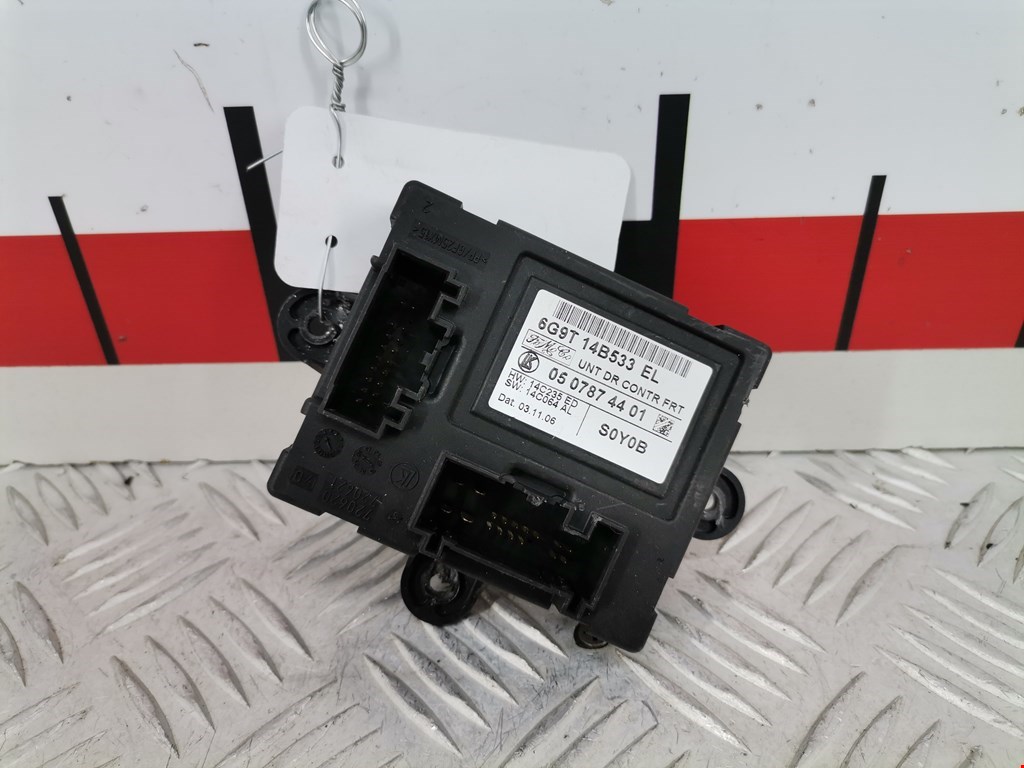 Блок управления двери Volvo S80 2 (2006-2016)