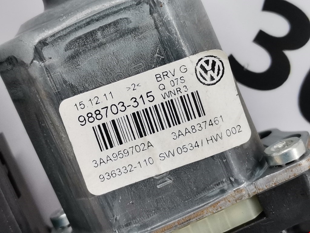 Моторчик (двигатель) стеклоподъемника VOLKSWAGEN Passat B7 2011-2015
