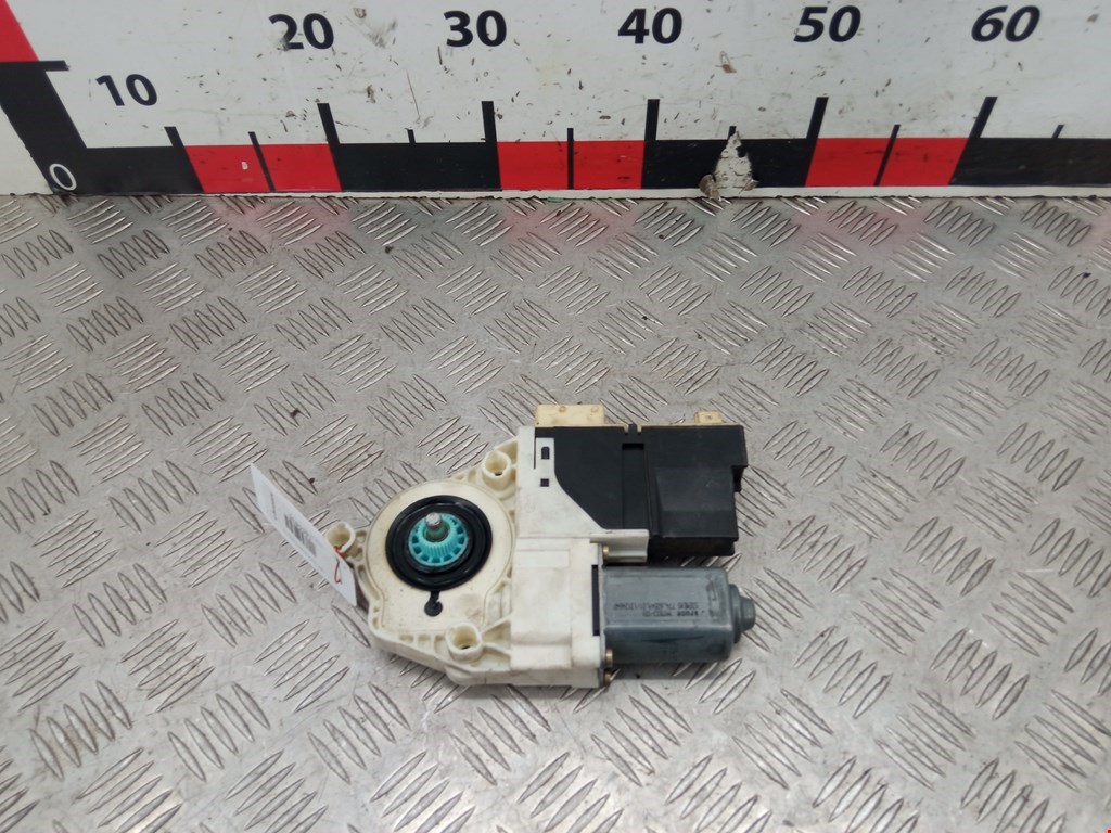 Моторчик (двигатель) стеклоподъемника CITROEN C5 I 2001-2008