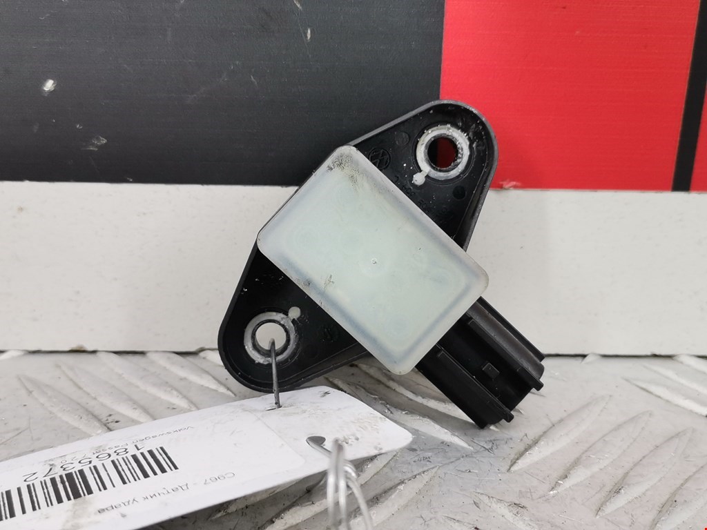 Датчик AIR BAG (подушек безопасности) VOLKSWAGEN Passat B7 2011-2015