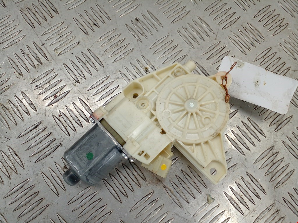 Моторчик (двигатель) стеклоподъемника MERCEDES-BENZ C-Class C-klasse W204 2007-2015