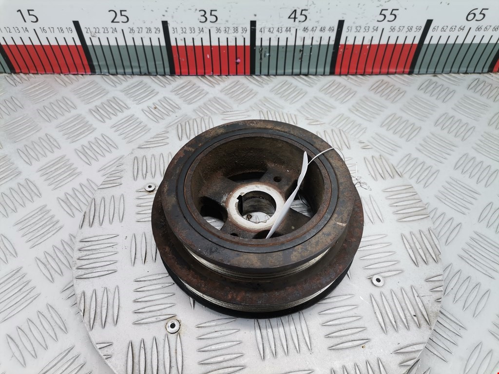 Шестерня коленвала (шкив) TOYOTA RAV 4 XA20 2000-2005