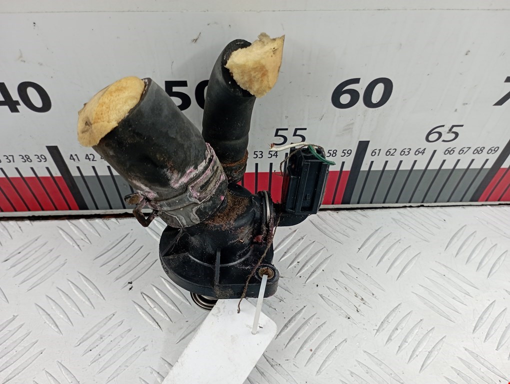 Корпус термостата FORD Mondeo III 2000-2007