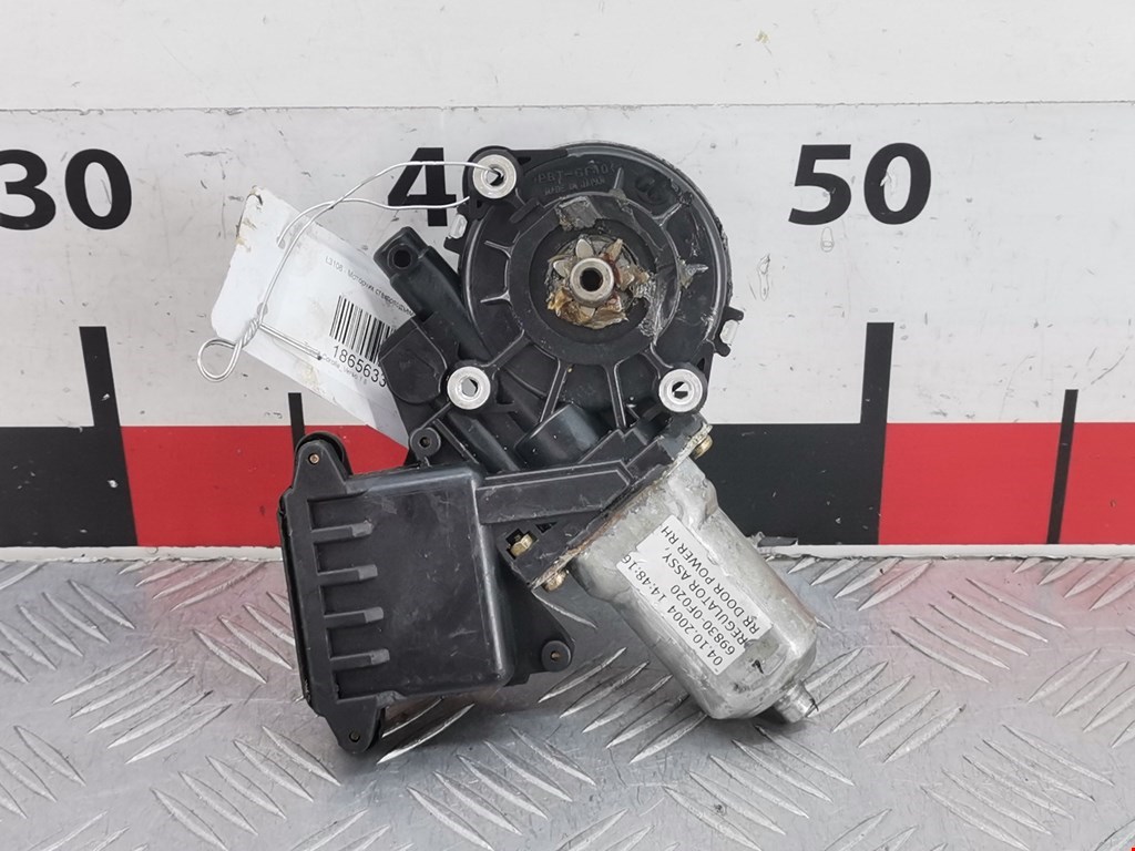 Моторчик (двигатель) стеклоподъемника TOYOTA Corolla Verso E121 AR10 2001-2009