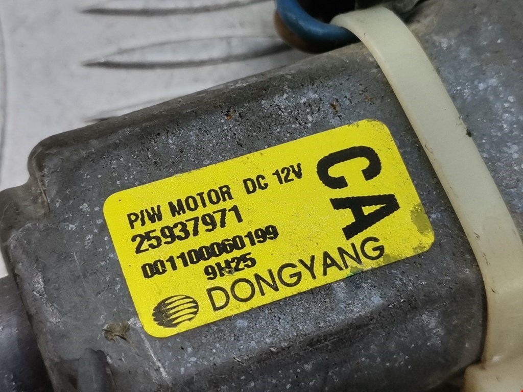 Моторчик (двигатель) стеклоподъемника CHEVROLET Captiva 2006-2010