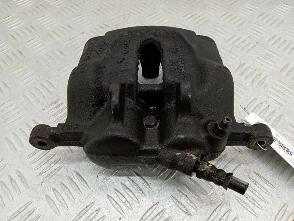 Суппорт передний правый RENAULT Trafic II 2001-2014