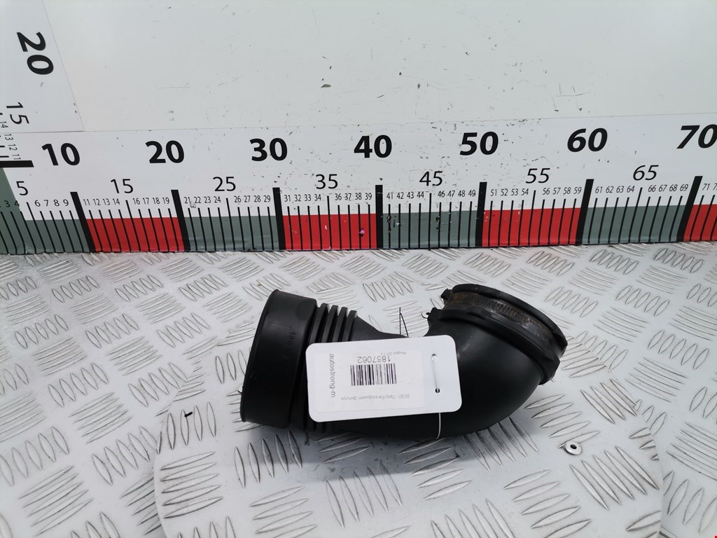 Патрубок воздушного фильтра PEUGEOT 207 2006-2015