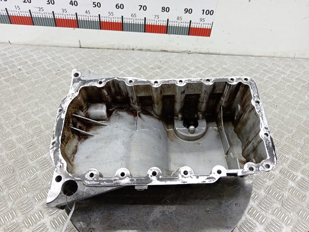 Поддон масляный двигателя VOLKSWAGEN Passat B5 1997-2005