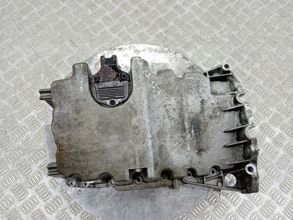 Поддон масляный двигателя VOLKSWAGEN Passat B5 1997-2005