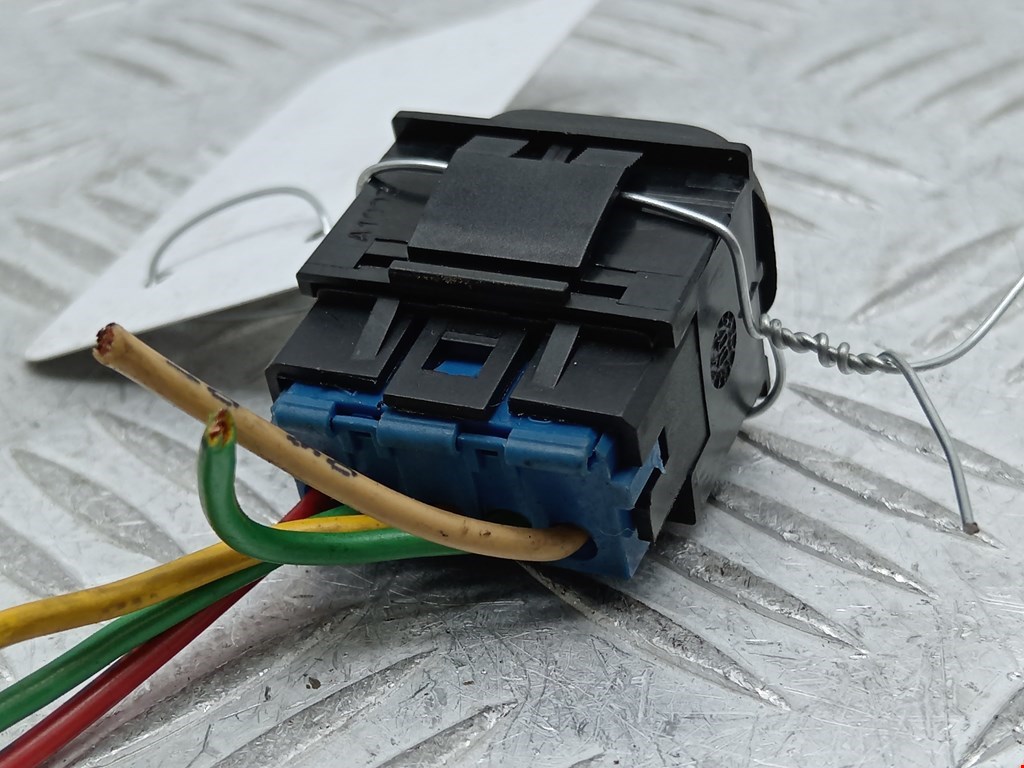 Кнопка стеклоподъемника CITROEN Xsara 1997-2000