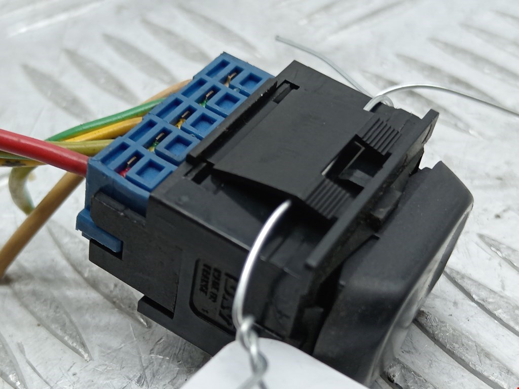 Кнопка стеклоподъемника CITROEN Xsara 1997-2000