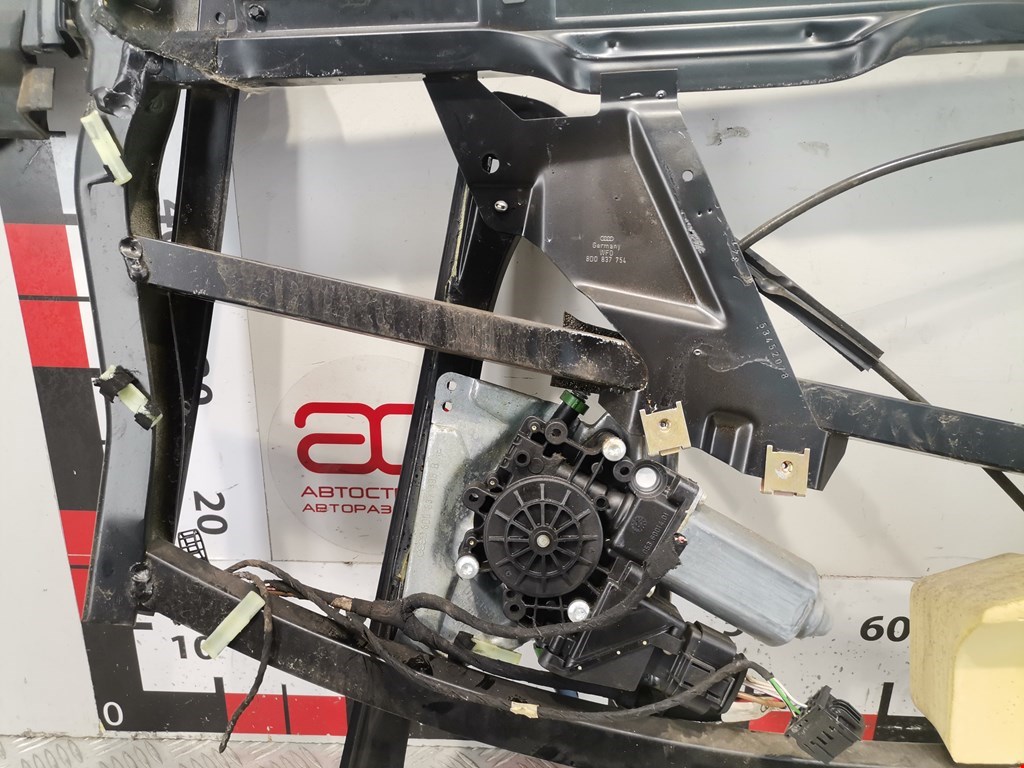 Стеклоподъемник передний правый AUDI A4 B5 1995-2001