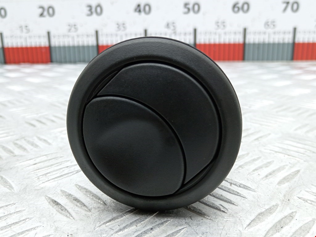 Дефлектор воздушный IVECO Daily III 1999-2006