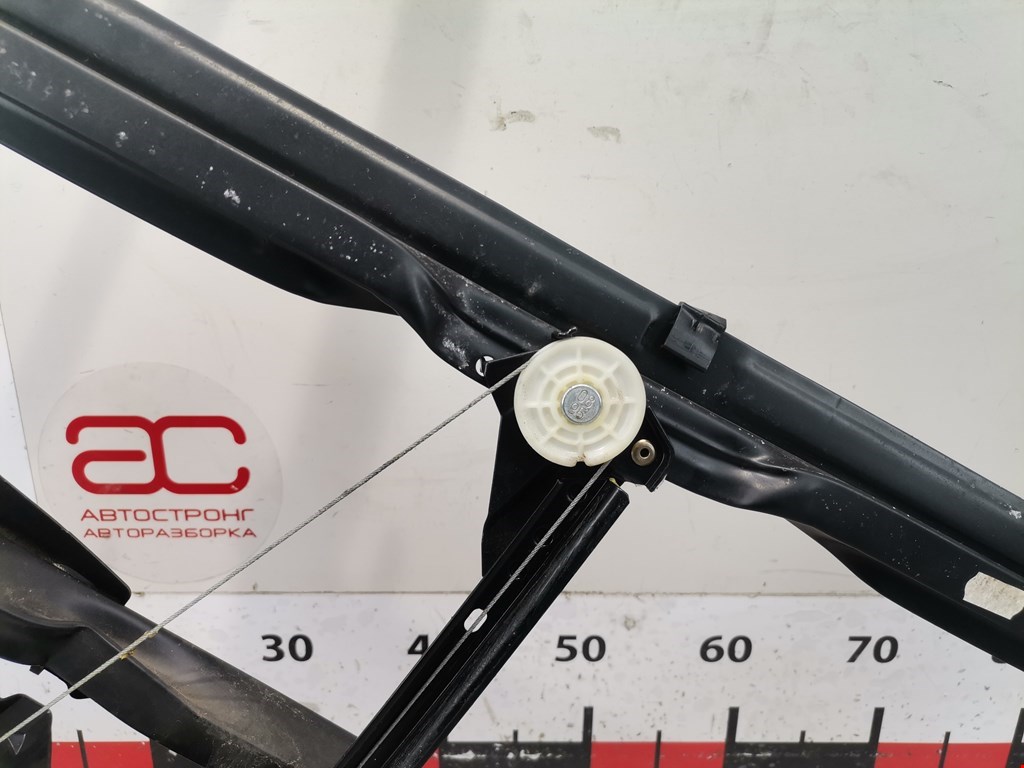 Стеклоподъемник задний левый AUDI A4 B5 1995-2001