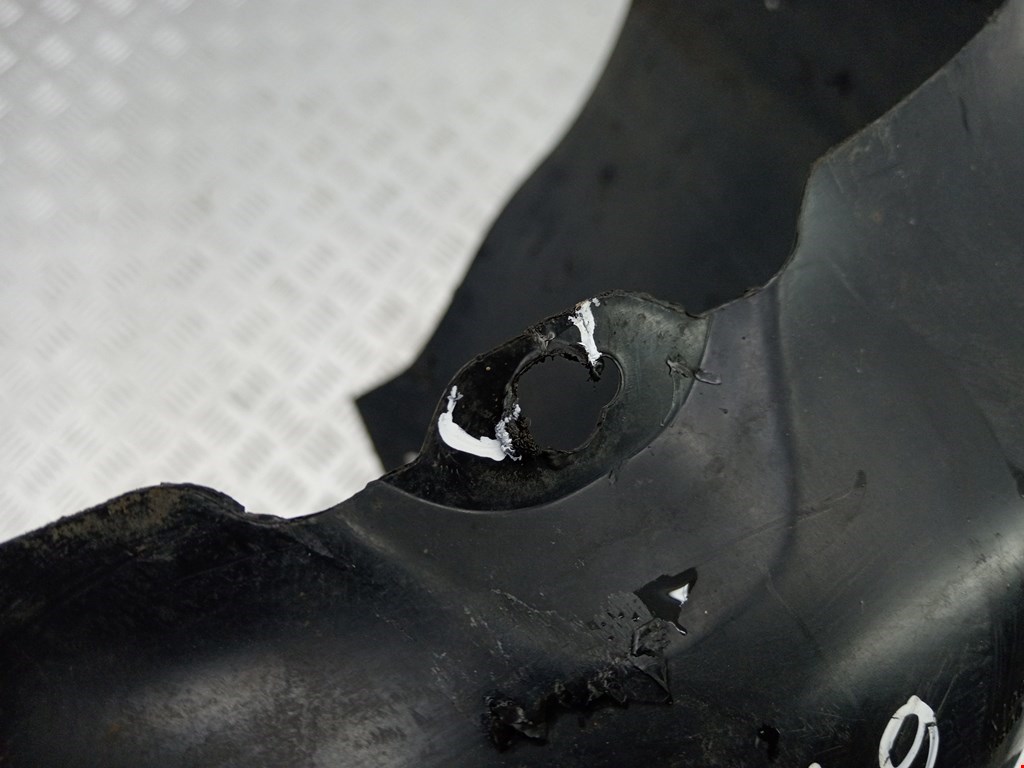 Локер (подкрылок) передний правый VOLKSWAGEN Golf V 2003-2009