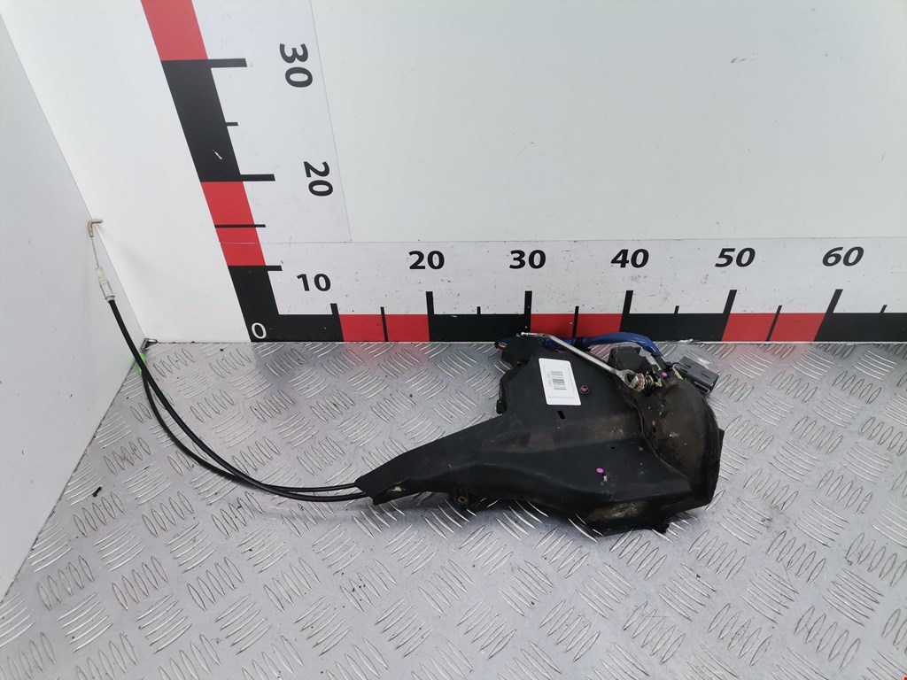 Замок двери задней правой TOYOTA RAV 4 XA20 2000-2005