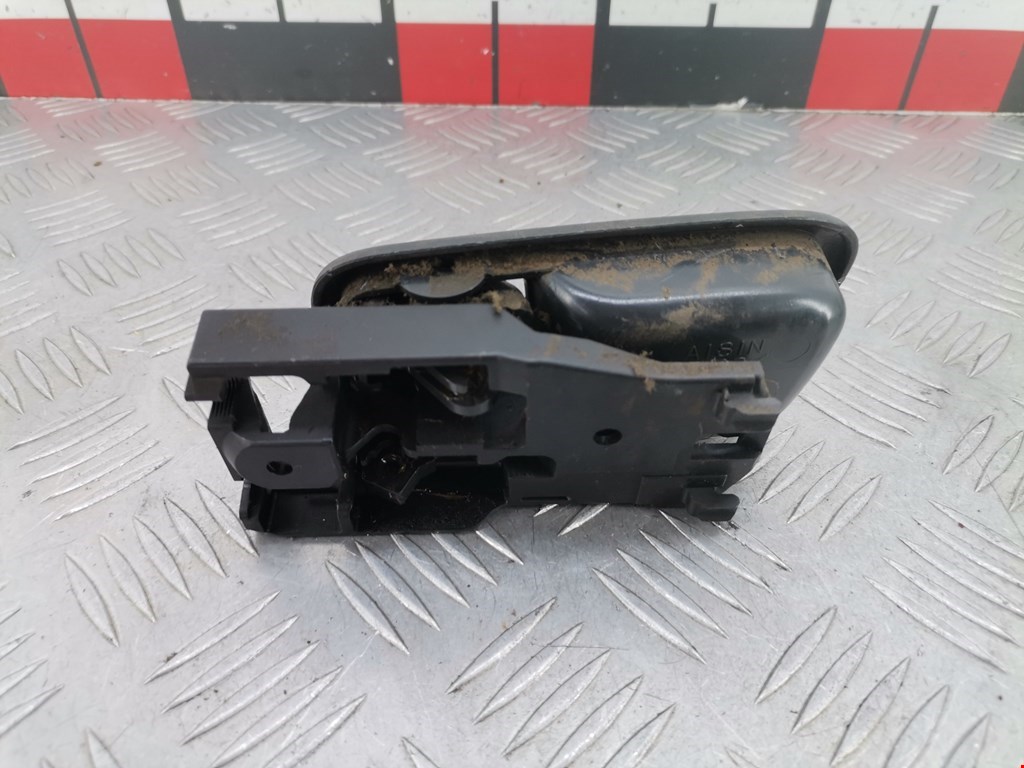 Ручка дверная задняя внутренняя правая TOYOTA RAV 4 XA20 2000-2005