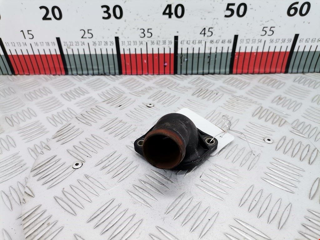 Корпус термостата AUDI A4 B5 1995-2001