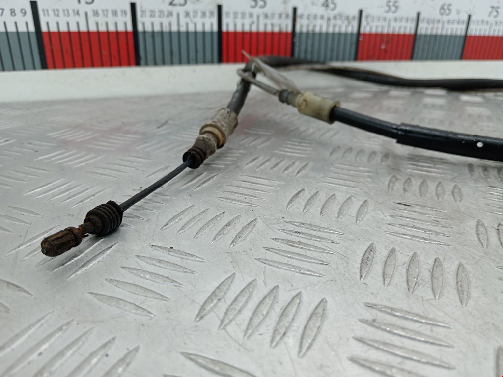 Трос стояночного тормоза левый/правый PEUGEOT 308 2007-2015