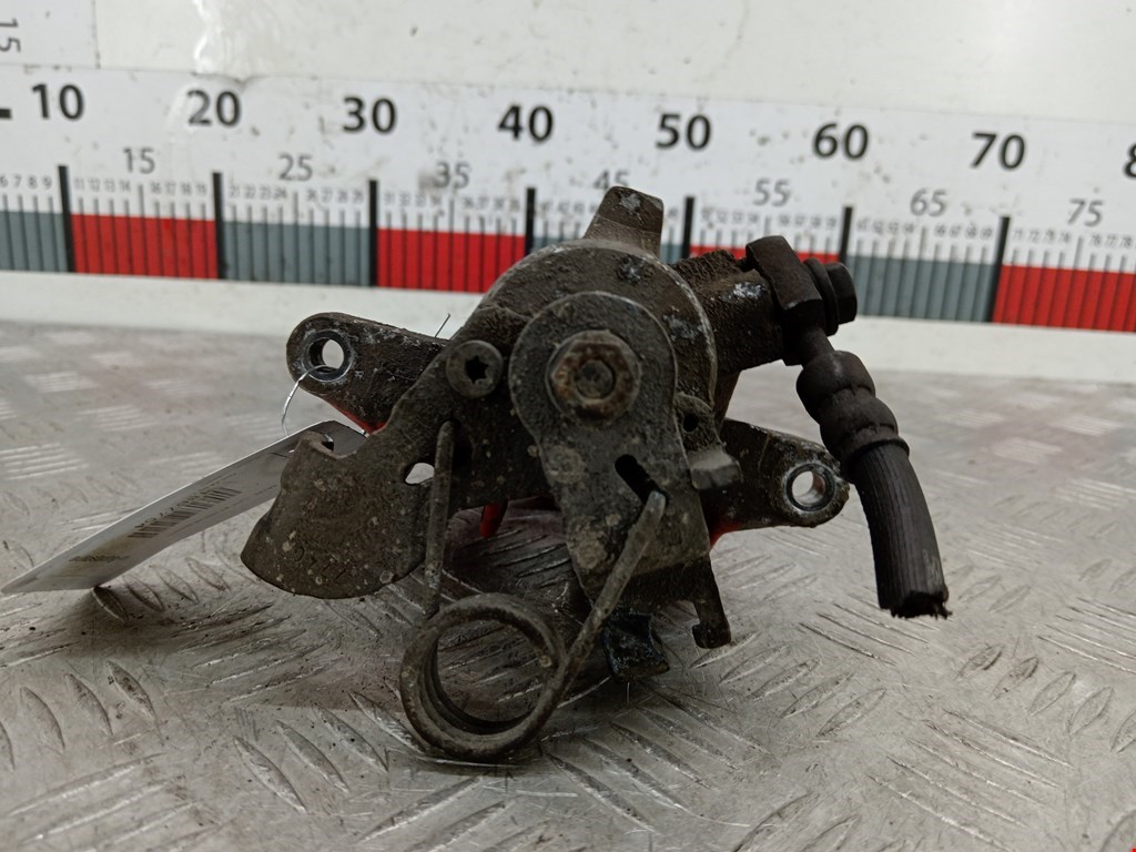 Суппорт задний правый AUDI A4 B6 2001-2005